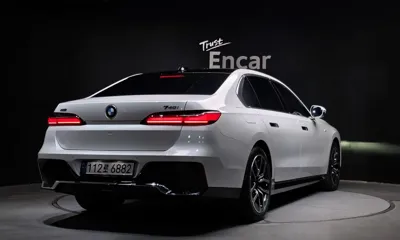 BMW 7-Series 2024, 15167 км, за 83250.73 USD