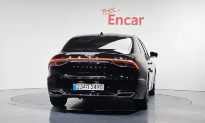 Hyundai Grandeur 2022, 53070 км, за 16026.48 USD