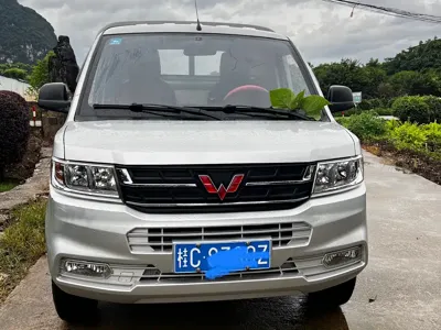Wuling Rongguang New Truck 2023, 16000 км, за 7151.13 USD