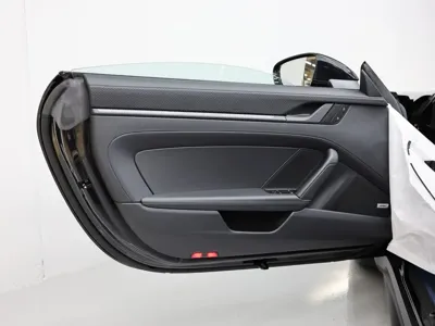 Porsche 911 2026, 15 км, за 228476.63 USD - фото 12