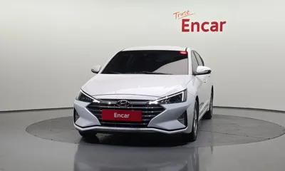 Hyundai Avante 2020, 102104 км, за 8664.83 USD