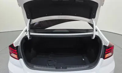 Hyundai Avante 2020, 102104 км, за 8664.83 USD - фото 20