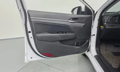 Hyundai Avante 2020, 102104 км, за 8664.83 USD - фото 24