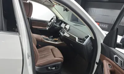 BMW X5 2022, 52024 км, за 44534.93 USD - фото 10
