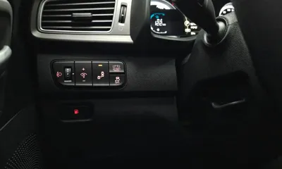 Kia Niro 2018, 82220 км, за 9518.18 USD - фото 19