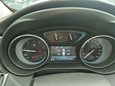Buick Envision Plus 2015, 128699 км, за 5183.63 USD - фото 12