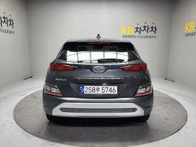 Hyundai Kona 2021, 103396 км, за 10174.61 USD