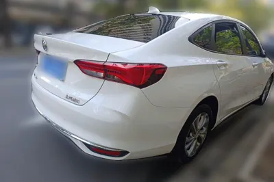 Buick Verano 2023, 3500 км, за 11240 USD - фото 6