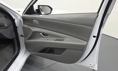 Hyundai Avante 2023, 58755 км, за 13719.31 USD - фото 25
