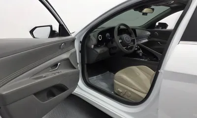 Hyundai Avante 2023, 58755 км, за 13719.31 USD - фото 26
