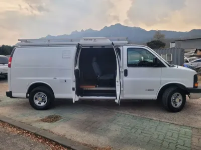 Chevrolet Express Van 2005, 61350 км, за 12808.72 USD - фото 19