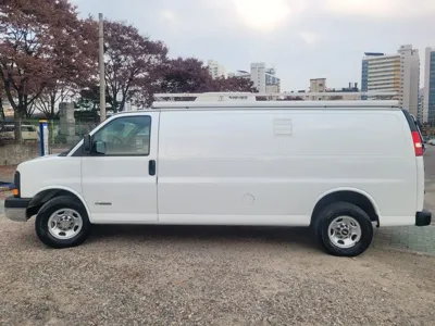 Chevrolet Express Van 2005, 61350 км, за 12808.72 USD - фото 20