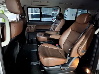 Hyundai Starex 2019, 93410 км, за 12931.6 USD - фото 13