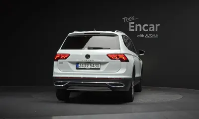 Volkswagen Tiguan 2023, 20810 км, за 23581.18 USD