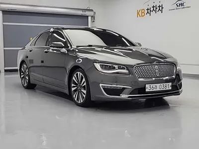 Lincoln MKZ 2017, 214599 км, за 4493.06 USD
