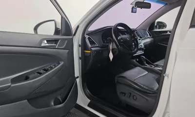 Hyundai Tucson 2016, 132019 км, за 6045.63 USD - фото 10