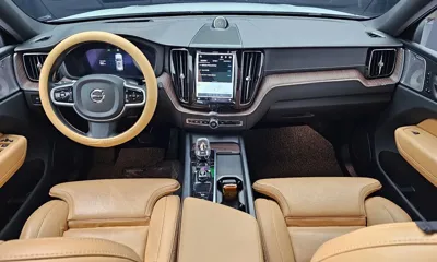 Volvo XC60 2022, 30377 км, за 28216.27 USD - фото 7
