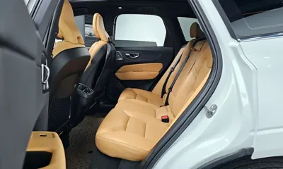 Volvo XC60 2022, 30377 км, за 28216.27 USD - фото 12