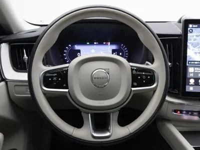 Volvo XC60 2026, 5550 км, за 41349.21 USD - фото 14
