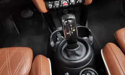 MINI Cooper Convertible 2022, 104201 км, за 12817.3 USD - фото 9