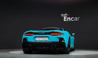 McLaren GT 2022, 15568 км, за 135447.62 USD