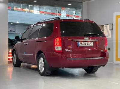 Kia Canival 2012, 172316 км, за 2279.09 USD - фото 6