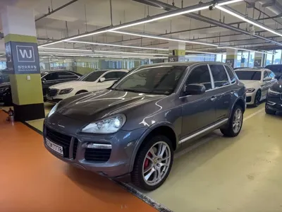 Porsche Cayenne · 2008 год