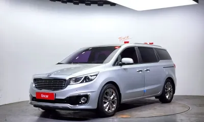 Kia Canival · 2015 год