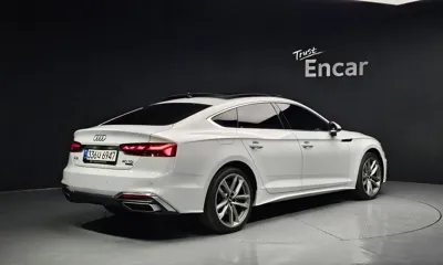 Audi A5 2021, 46325 км, за 21127.21 USD