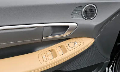 Hyundai Sonata 2024, 13478 км, за 21143.04 USD - фото 19