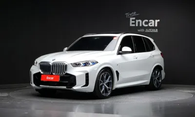 BMW X5 · 2024 год