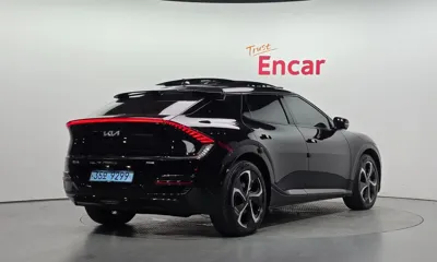 Kia EV6 2024, 46870 км, за 24615.99 USD