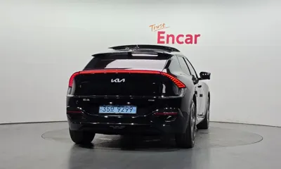 Kia EV6 2024, 46870 км, за 24615.99 USD