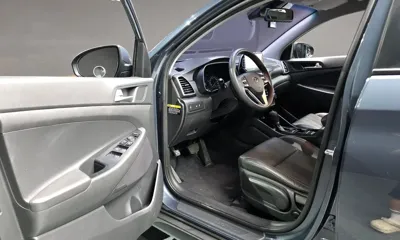 Hyundai Tucson 2019, 119783 км, за 7811.47 USD - фото 10