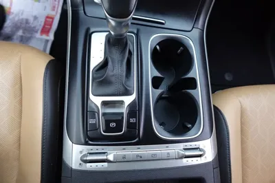 Kia Canival 2021, 139804 км, за 12351.29 USD - фото 9