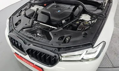 BMW 5-Series 2018, 120391 км, за 18640.94 USD - фото 6