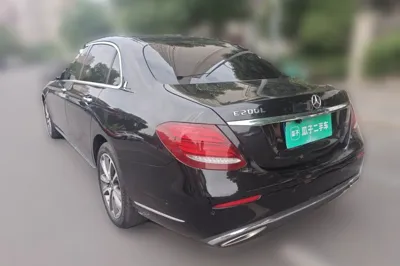 Mercedes-Benz E-Class 2019, 132500 км, за 24832 USD