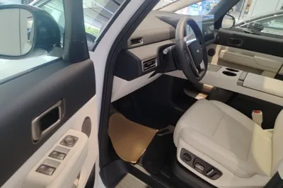 Li Auto MEGA