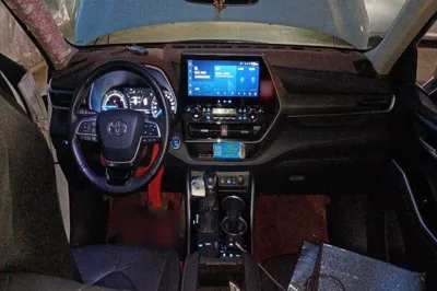 Toyota Highlander 2022, 74600 км, за 30878 USD - фото 10