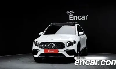 Mercedes-Benz GLB-Class 2020, 71418 км, за 19801.31 USD