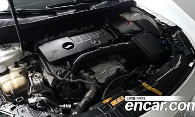 Mercedes-Benz GLB-Class 2020, 71418 км, за 19801.31 USD - фото 6