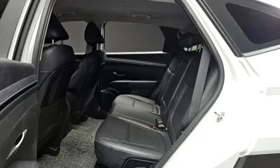 Hyundai Tucson 2021, 58478 км, за 15394.78 USD - фото 12
