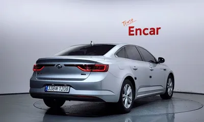 Renault-KoreaSamsung SM6 2017, 100455 км, за 3776.78 USD