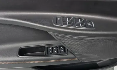 Jaguar XE 2016, 73832 км, за 5901.27 USD - фото 18