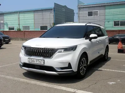 Kia Canival · 2023 год