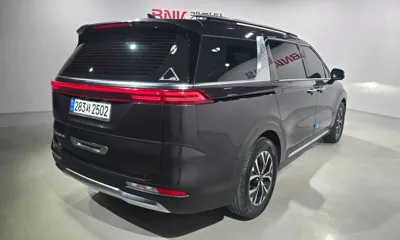 Kia Canival 2021, 54376 км, за 18786.97 USD - фото 2