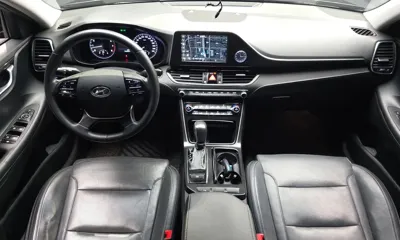 Hyundai Grandeur 2018, 126269 км, за 7741.35 USD - фото 7