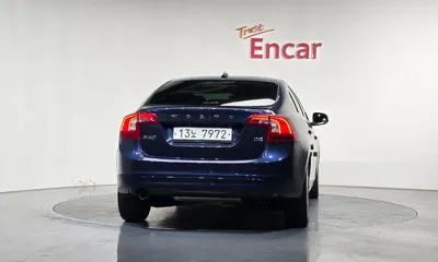 Volvo S60 2014, 132793 км, за 4951.14 USD