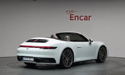 Porsche 911 2024, 6366 км, за 123224.3 USD