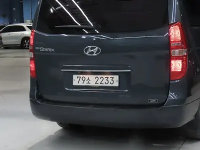 Hyundai Starex 2016, 88000 км, за 8857.75 USD